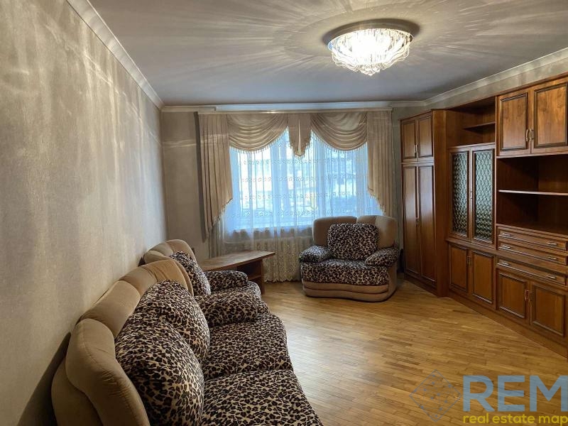 продажа трехкомнатной квартиры номер A-173405 в Приморском районе, фото номер 7
